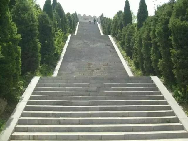 出门三条路，我走，我看，我想